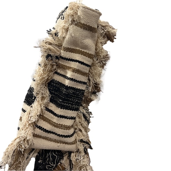 Trades of Hope Quest Fringe Tote NWT - Picture 2 of 7